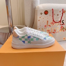 Louis Vuitton Low Shoes